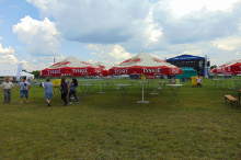 drewniana-beczka-tyskie-festyn